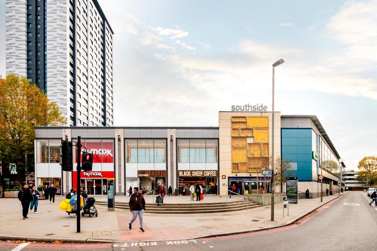 Lovely 4 Bedroom Flat In Wandsworth- 런던 외부 사진